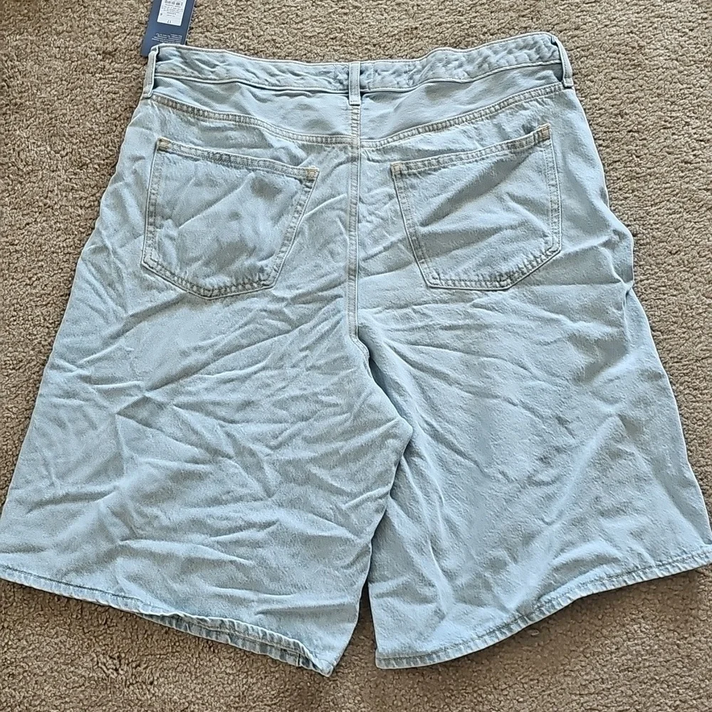 Universal Thread Denim Shorts High Rise Light Wash Size 17